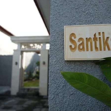 Villa Santika 반자르 외부 사진
